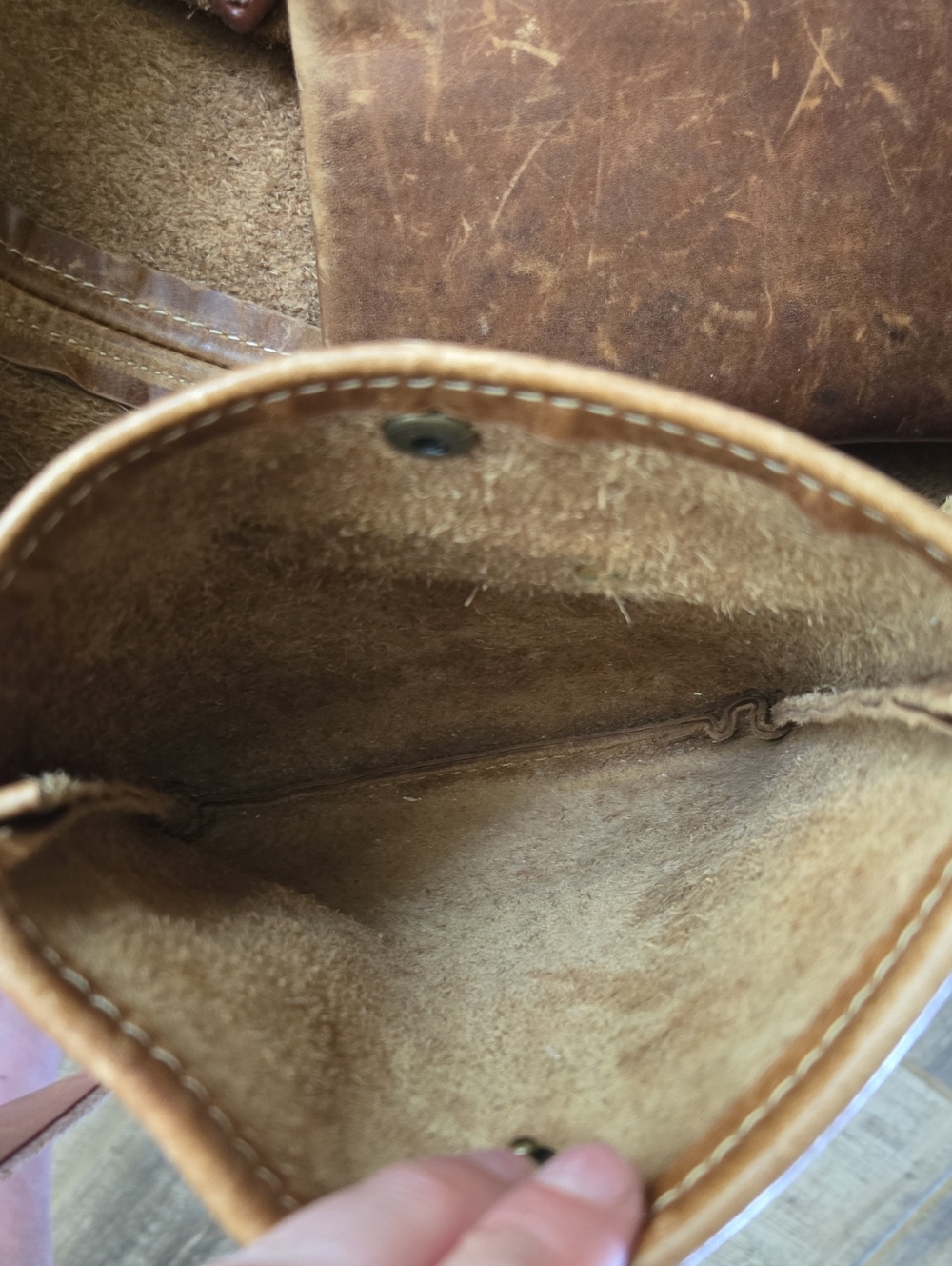 Fount Bellfield Tote - Picture 8 of 15